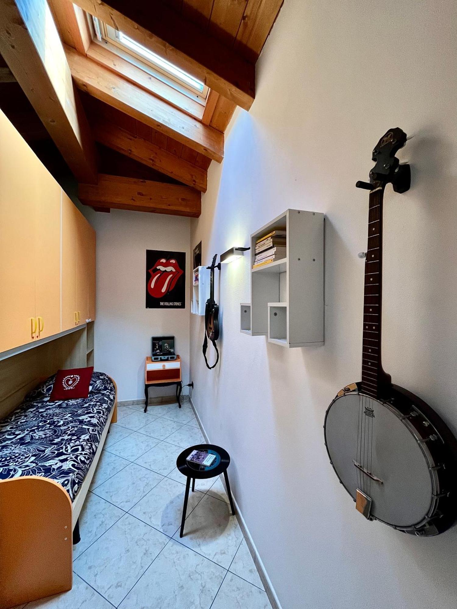 Art Music House Lake Como Dongo Eksteriør bilde